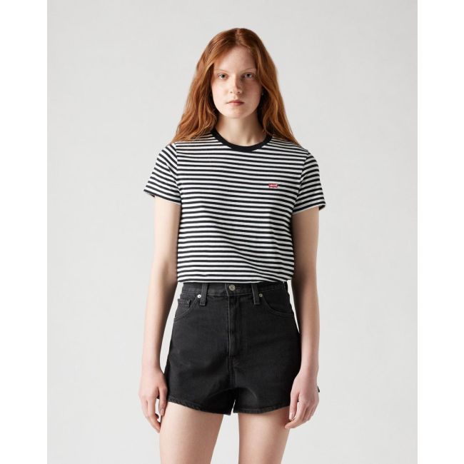 chest hit logo stripe tee